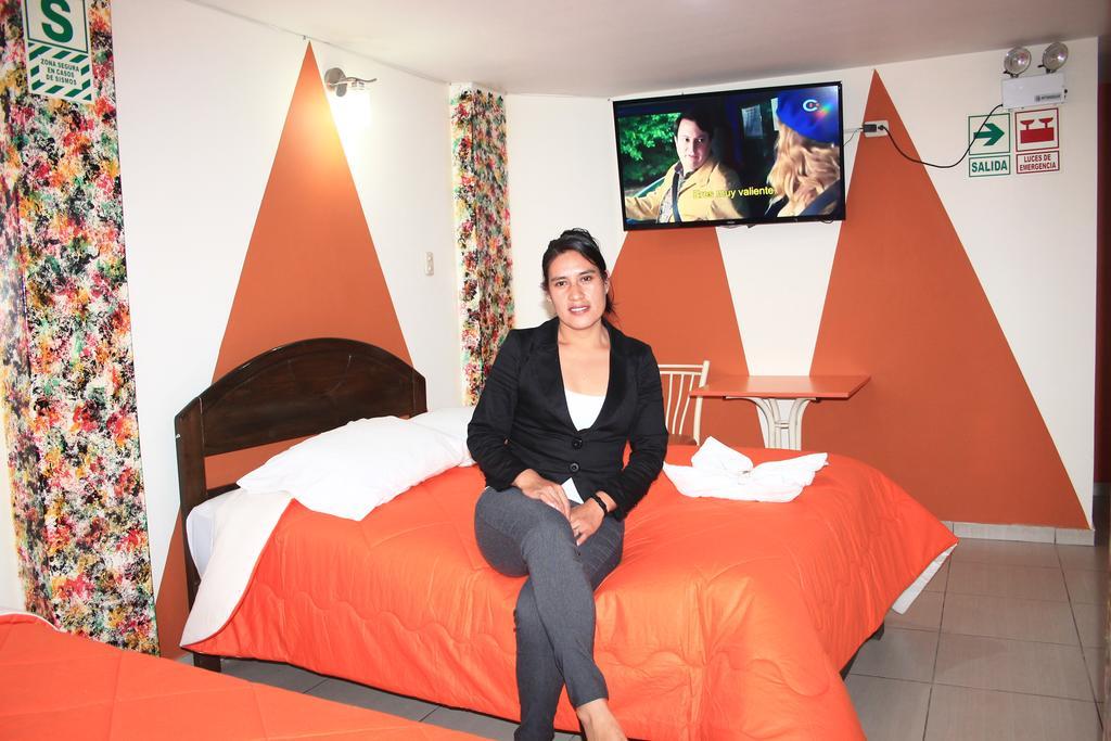קחמרקה Hotel Los Gladiolos מראה חיצוני תמונה